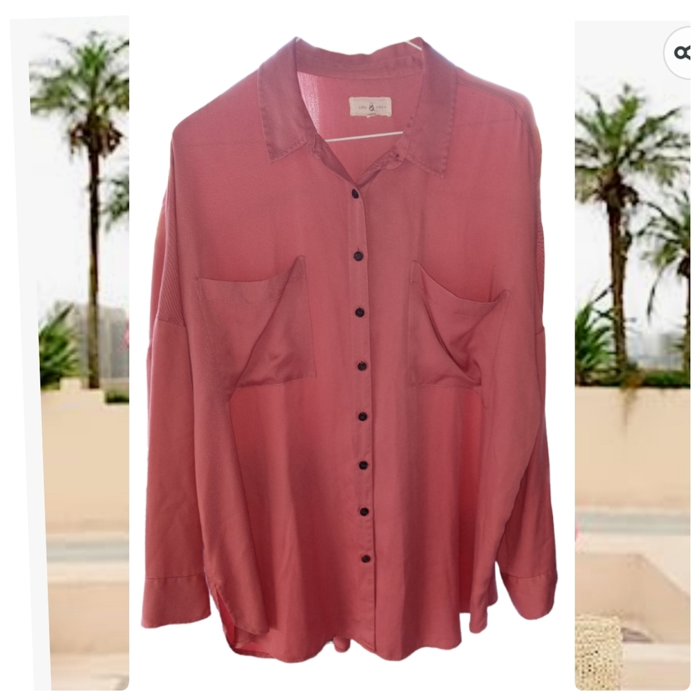 Lou and Grey Essential Sea Coral Button Up Top Size Medium▪